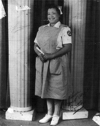file:/activities/oralhistory/cappics/loving1941_nurse, alt: Ruth Loving in Red Cross nurse's uniform